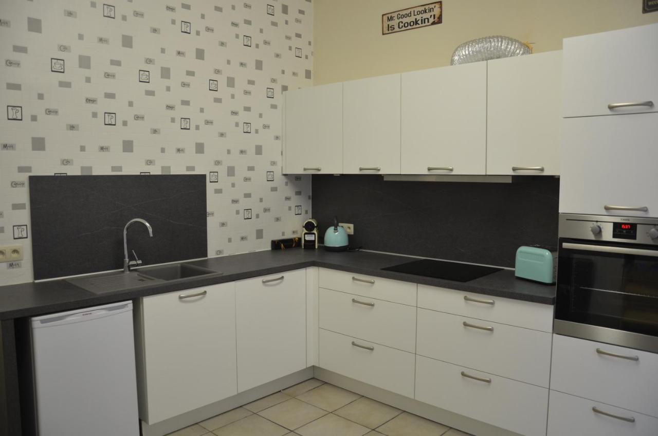 Apartment Sariks Place Brugge Buitenkant foto